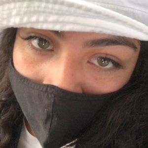 Meet your Posher, Nohelia